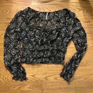 Bohemian Free People Long-Sleeve Crop top with tie detail paisley S